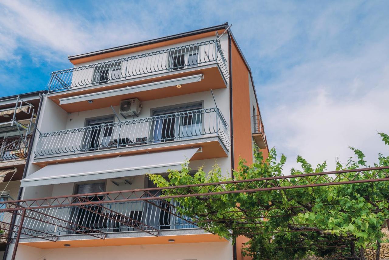 Apartmani Josip Podstrana Esterno foto