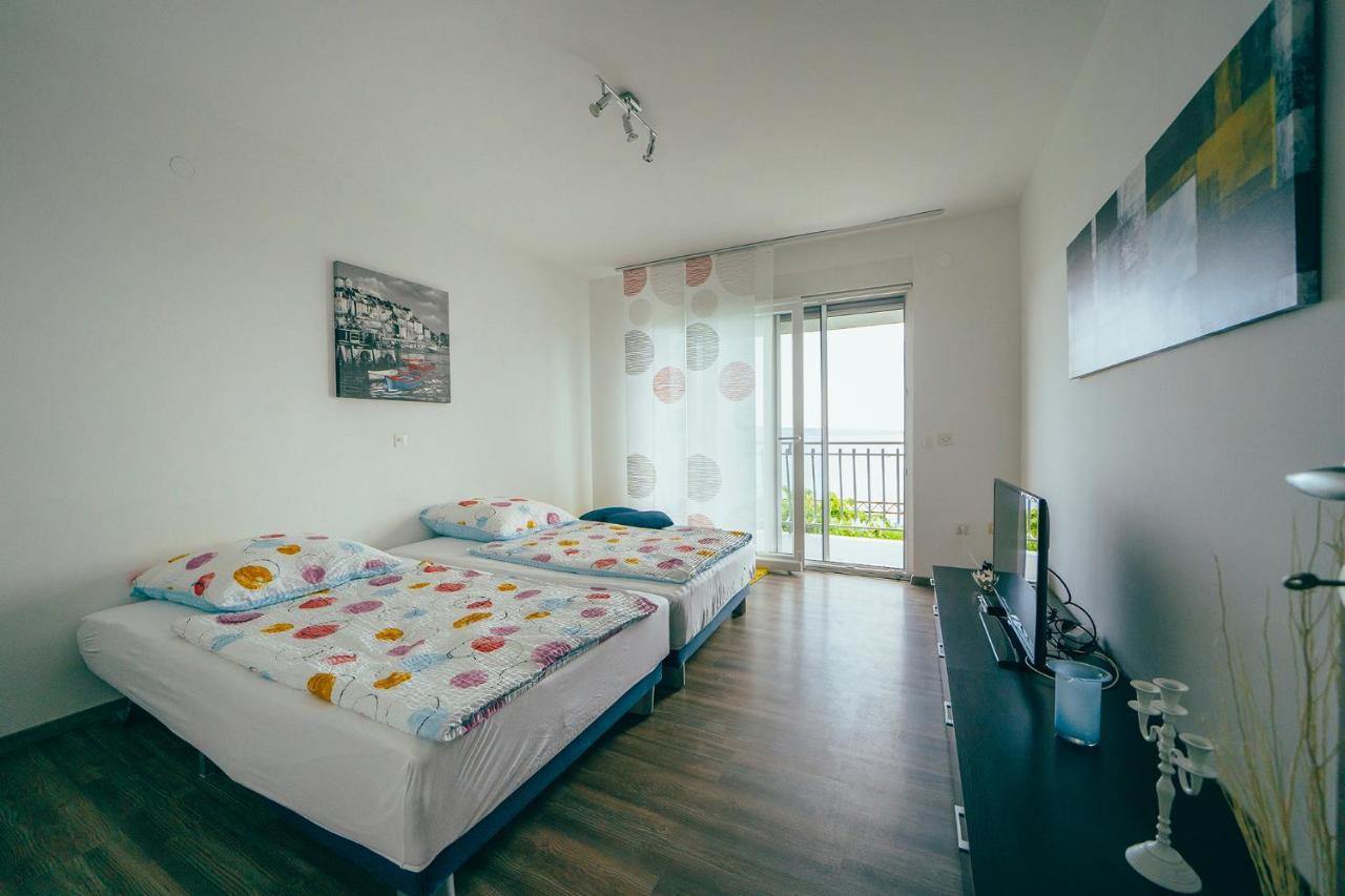 Apartmani Josip Podstrana Esterno foto